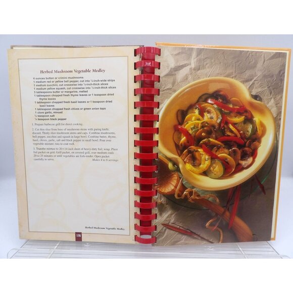 Favorite Brand Name Cooking With Foil Cookbook By Publications International 224 - Picture 6 of 6